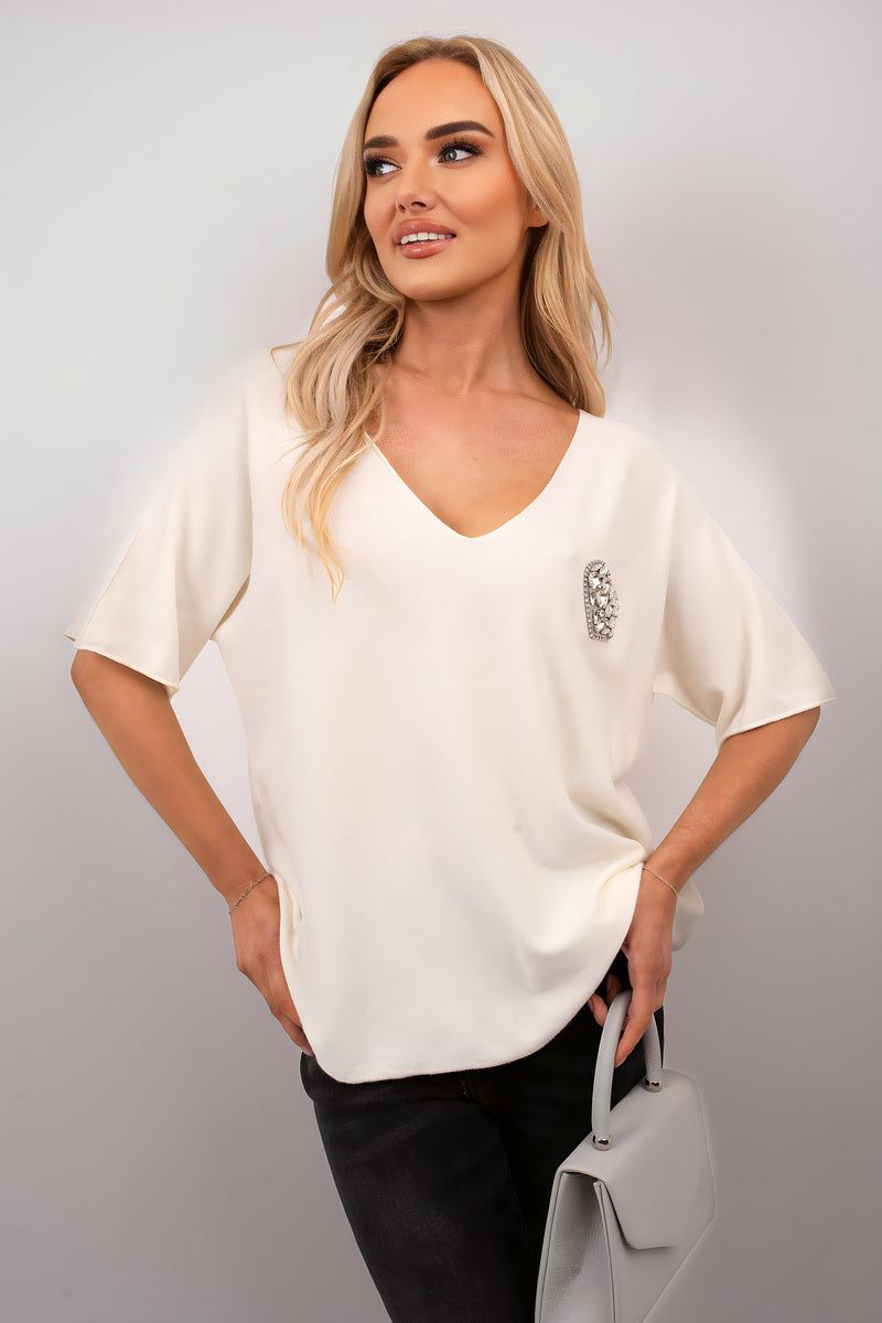 Short Sleeve V-Neck Oversized Rhinestone Heart Detail Top 🇬🇧