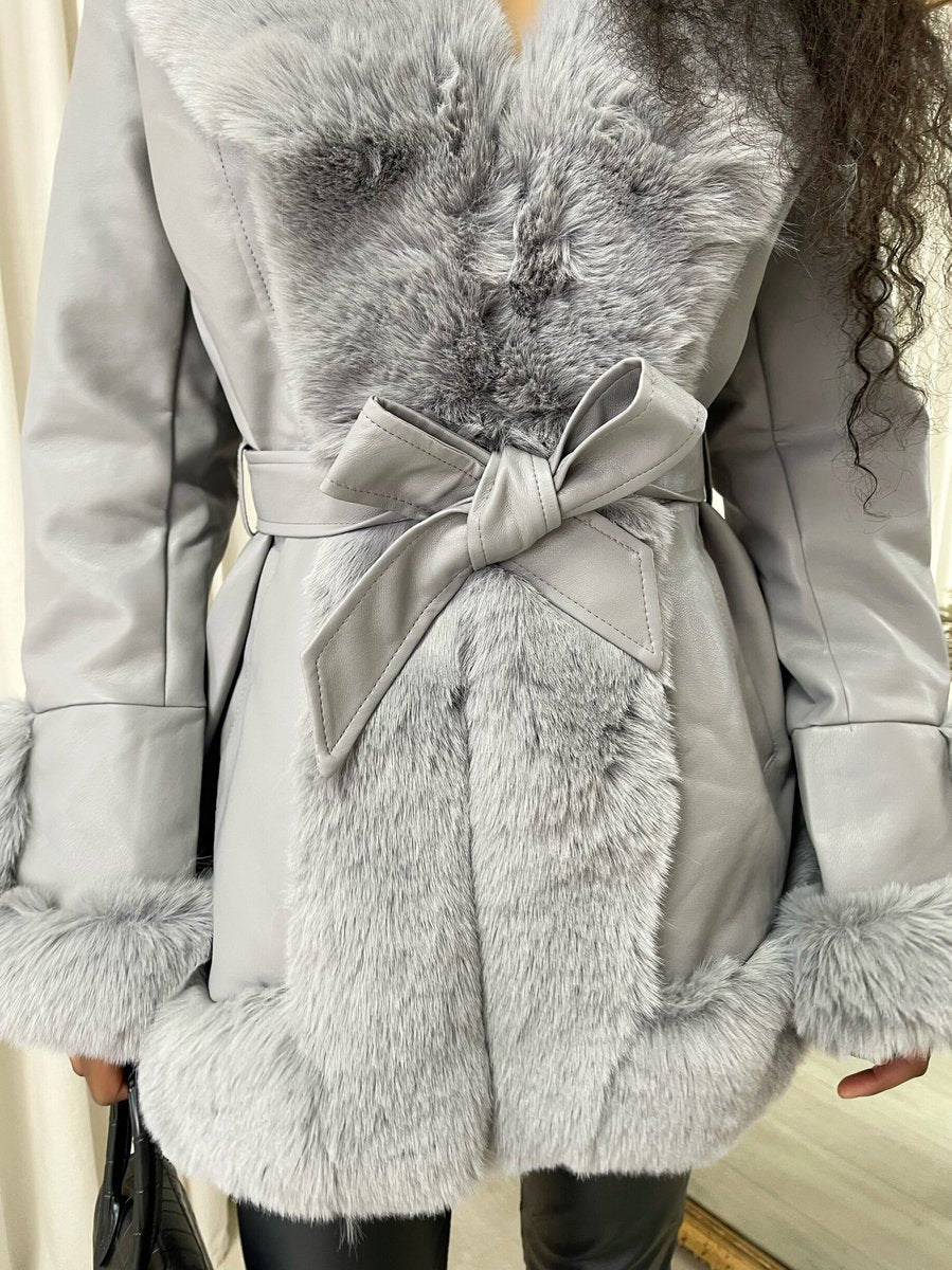 Faux Fur Trim Winter Jacket 🇬🇧