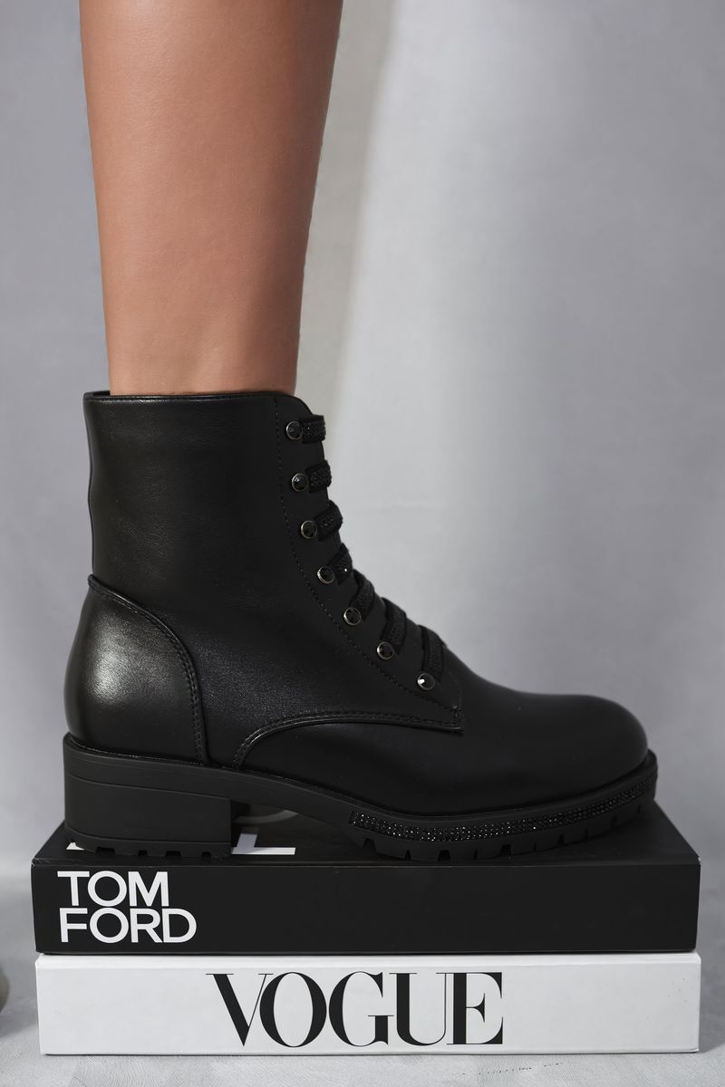 Lace Up Glitter Ankle Boots 🇬🇧