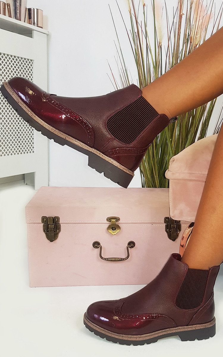 Faux Leather Brogue Chelsea Boots 🇬🇧