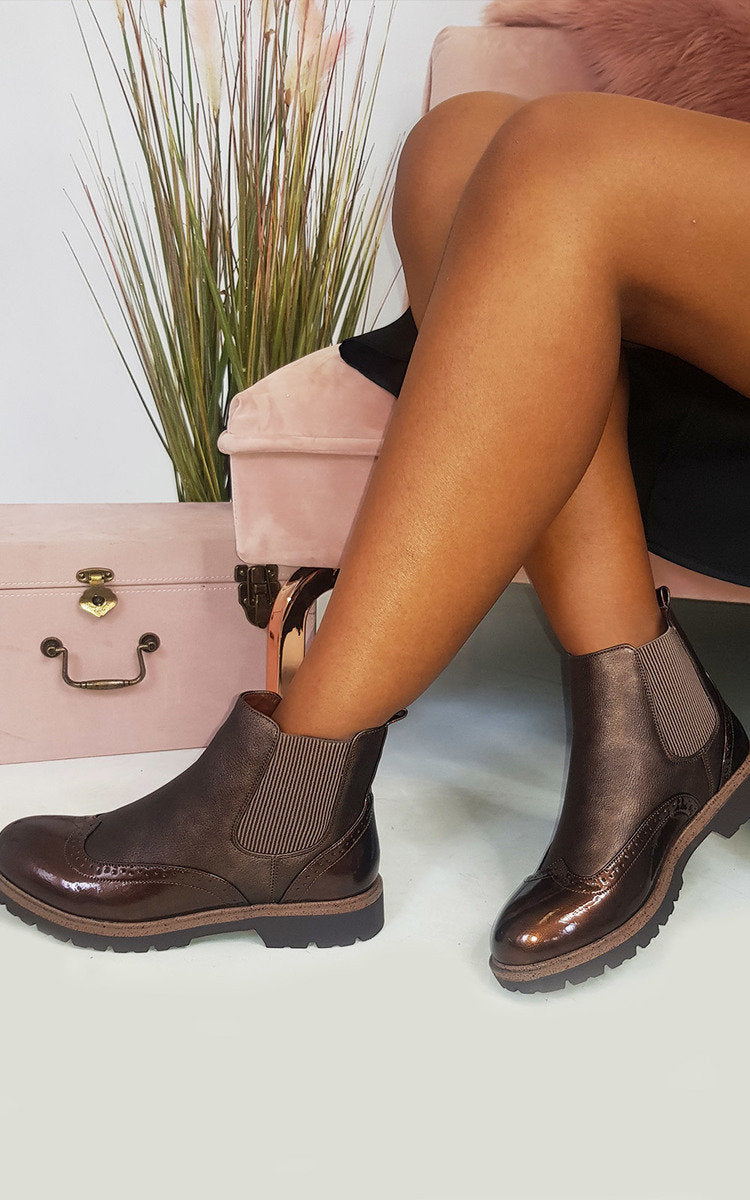 Faux Leather Brogue Chelsea Boots 🇬🇧