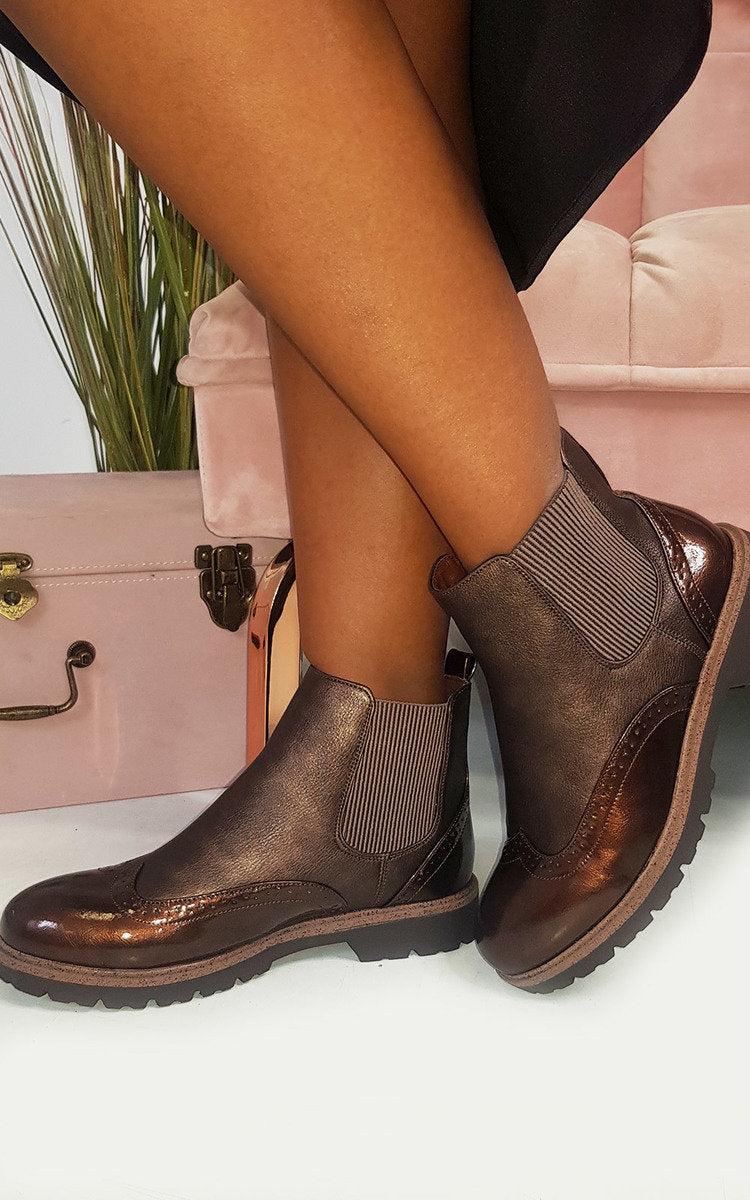 Faux Leather Brogue Chelsea Boots 🇬🇧