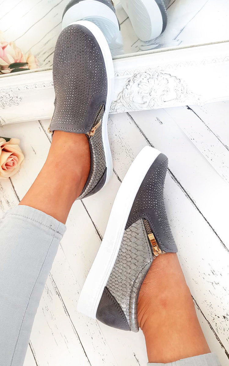 Slip On Embellished Trainers 🇬🇧
