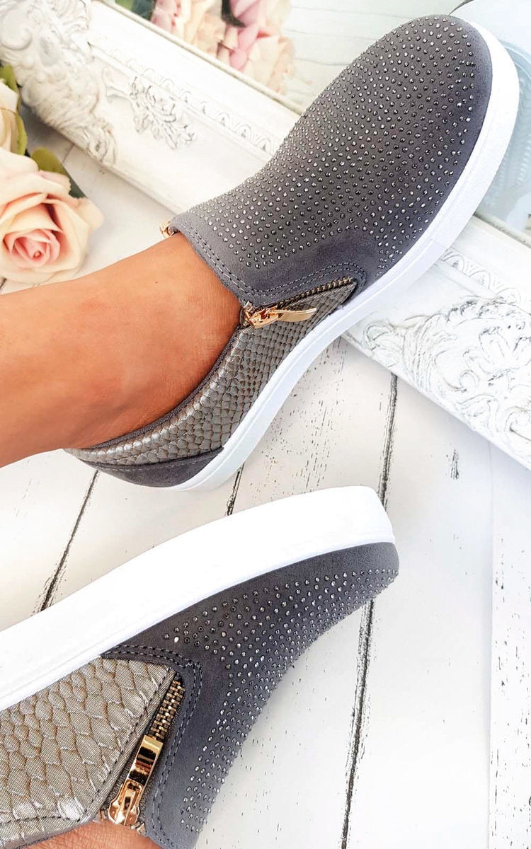 Slip On Embellished Trainers 🇬🇧