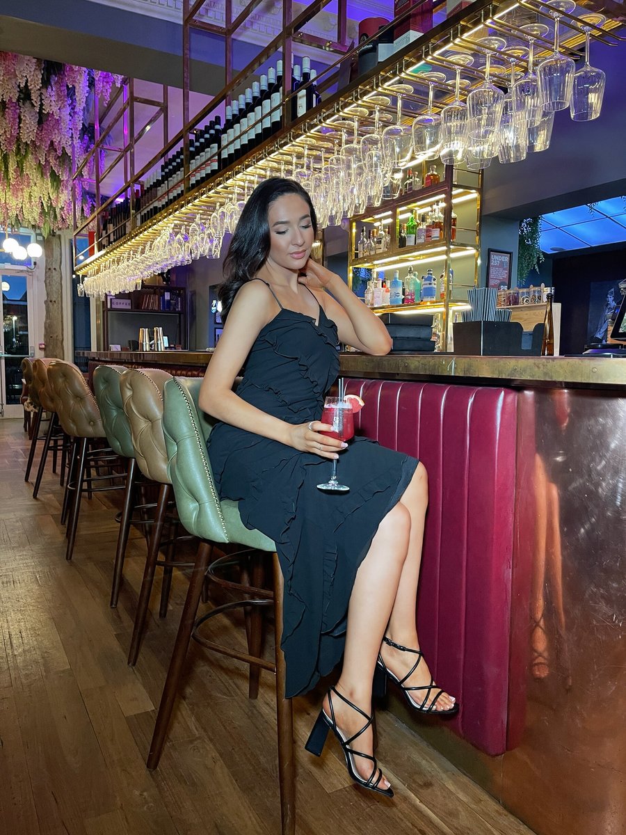 Strappy Buckle Block High Heels 🇬🇧