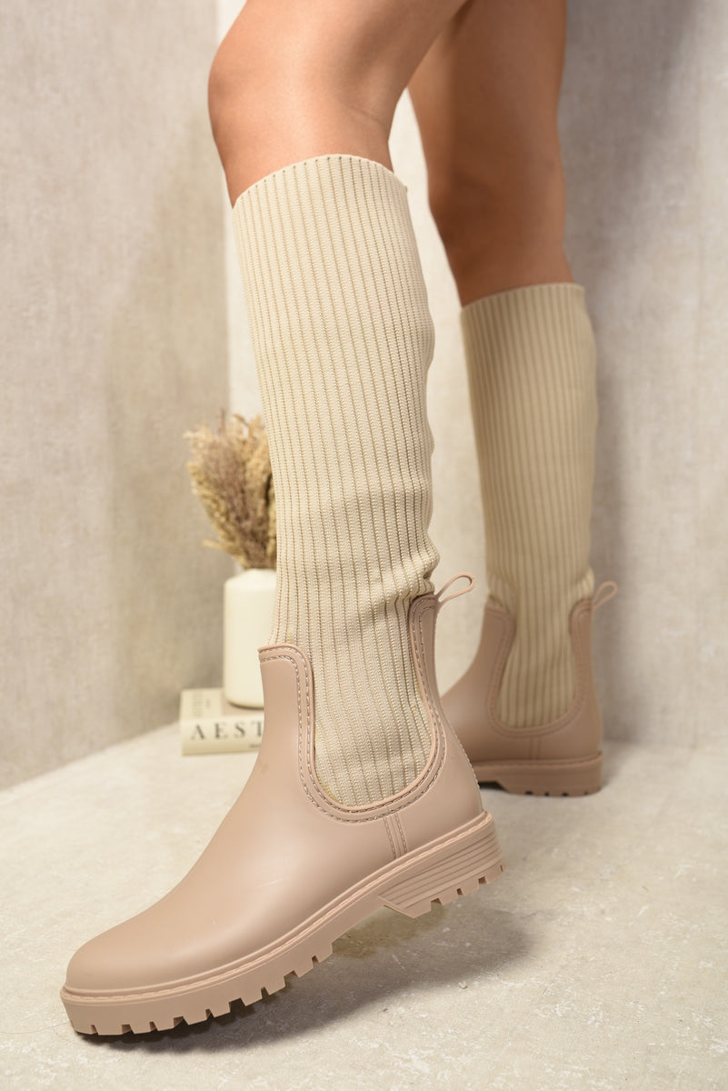 High Sock Platform Boots 🇬🇧