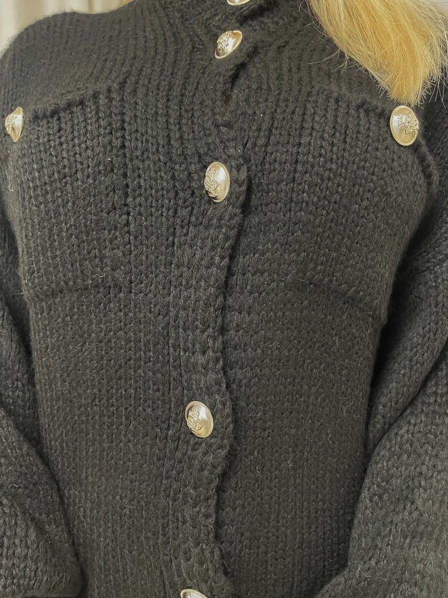 Oversized Button Down Chunky Knitted Top 🇬🇧