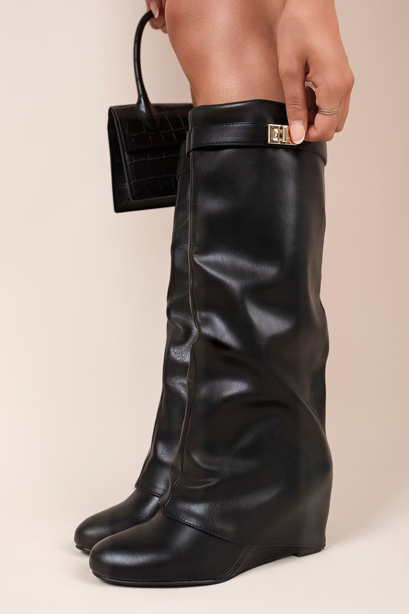 Fold Over Detail Knee High Boots 🇬🇧