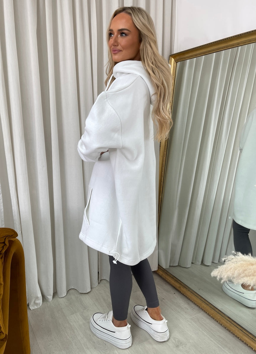 All We Need Is Love Oversized Hoodie 🇬🇧