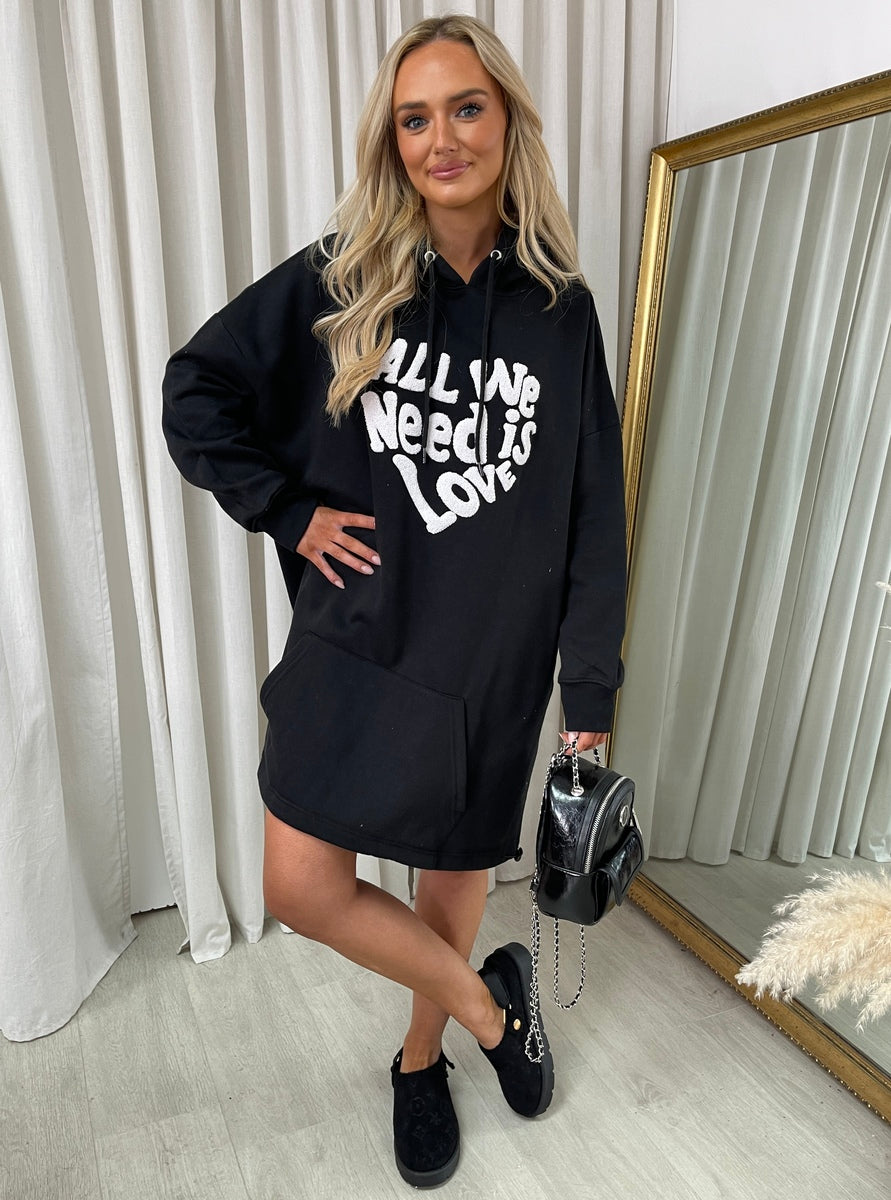 All We Need Is Love Oversized Hoodie 🇬🇧