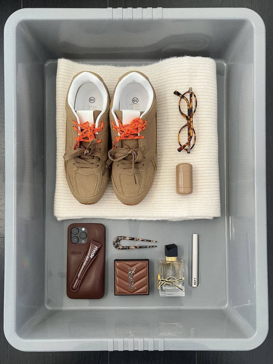Double Contrast Lace Up Flat Trainers 🇬🇧
