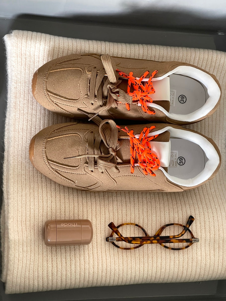 Double Contrast Lace Up Flat Trainers 🇬🇧