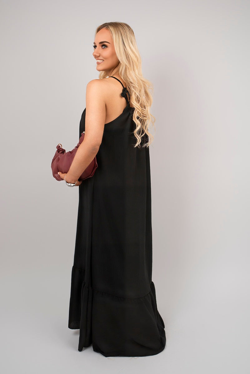 Sleeveless Beaded Halter Neck Maxi Dress with Tiered Hem 🇬🇧