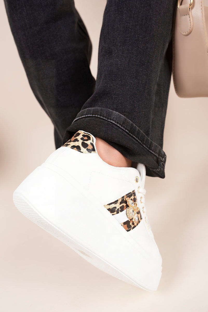 Chunky Glitter Detail Trainers with Bee Charm 🇬🇧
