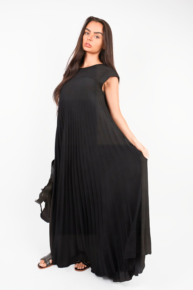 Pleated Cap Sleeve Maxi Dress 🇬🇧
