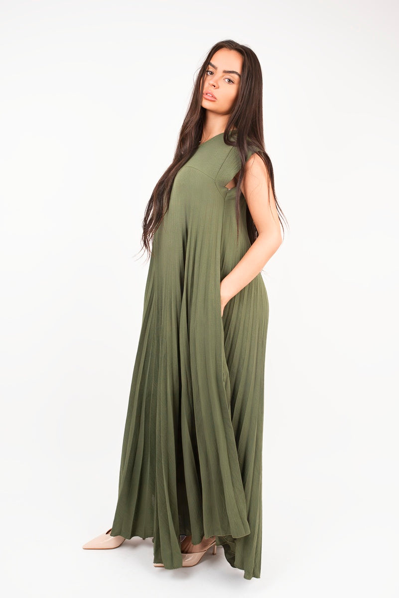 Pleated Cap Sleeve Maxi Dress 🇬🇧