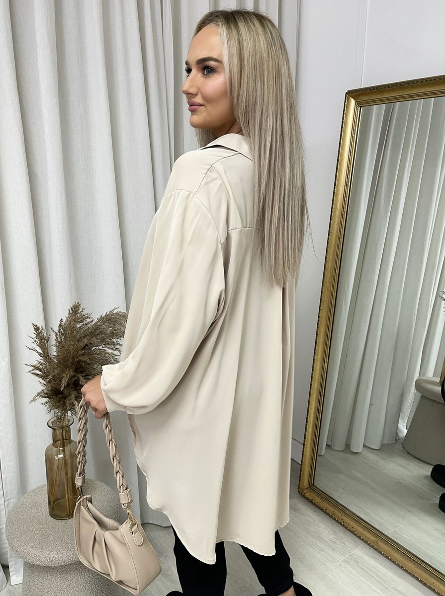 Oversized Collared Button Down Top 🇬🇧