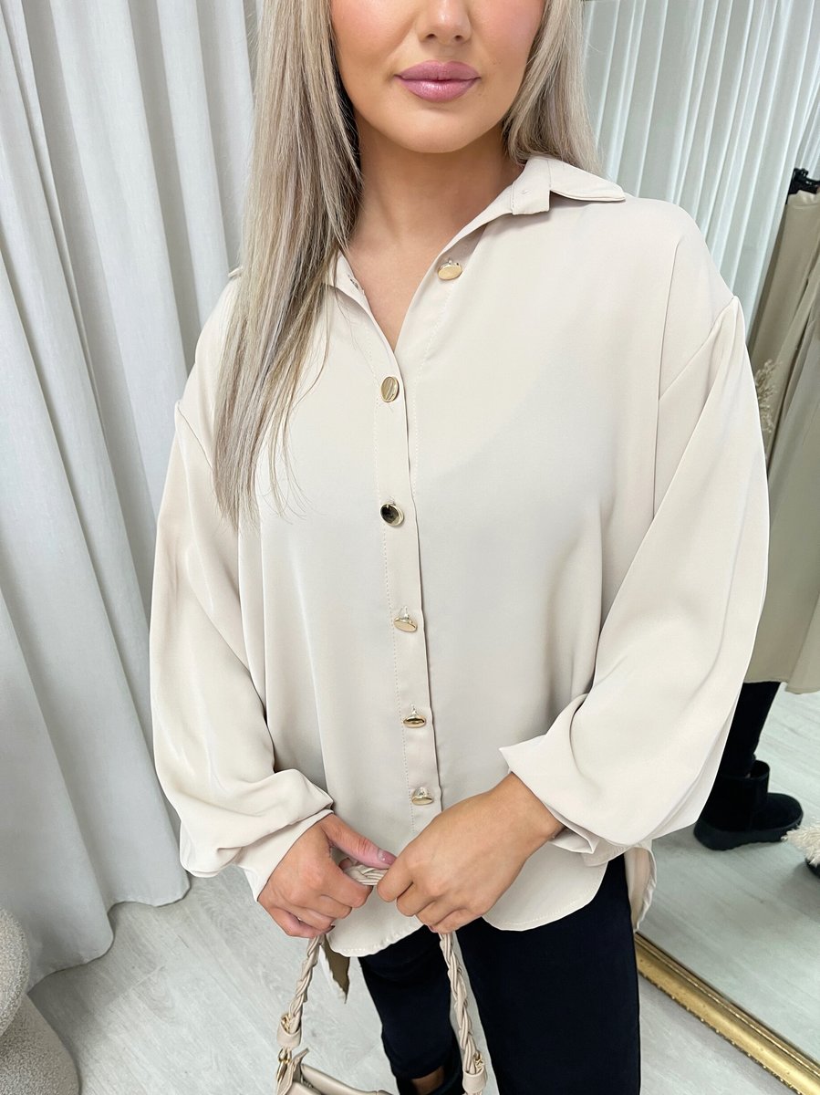 Oversized Collared Button Down Top 🇬🇧