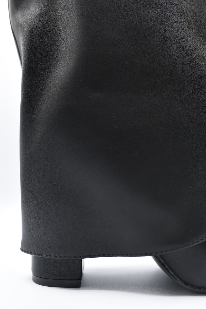 Pointed Toe Fold-Over Knee High Boots 🇬🇧