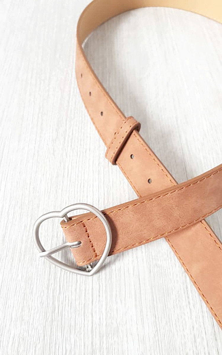 Heart Detail Belts 🇬🇧
