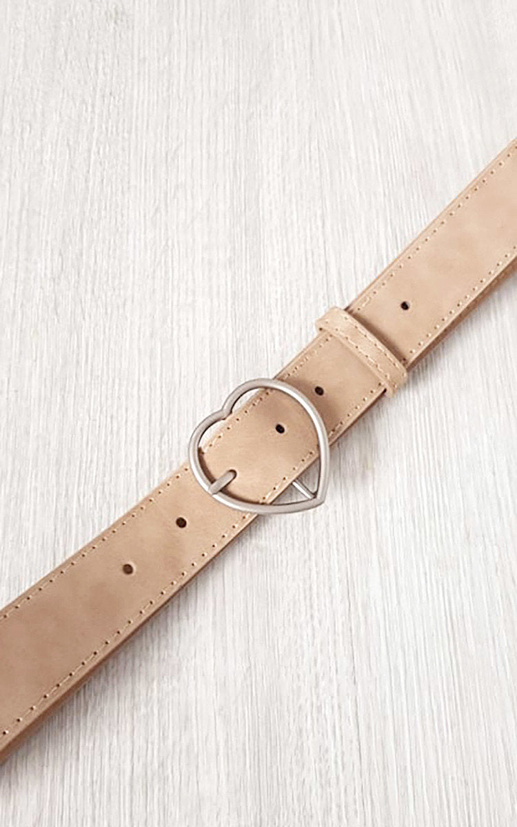 Heart Detail Belts 🇬🇧
