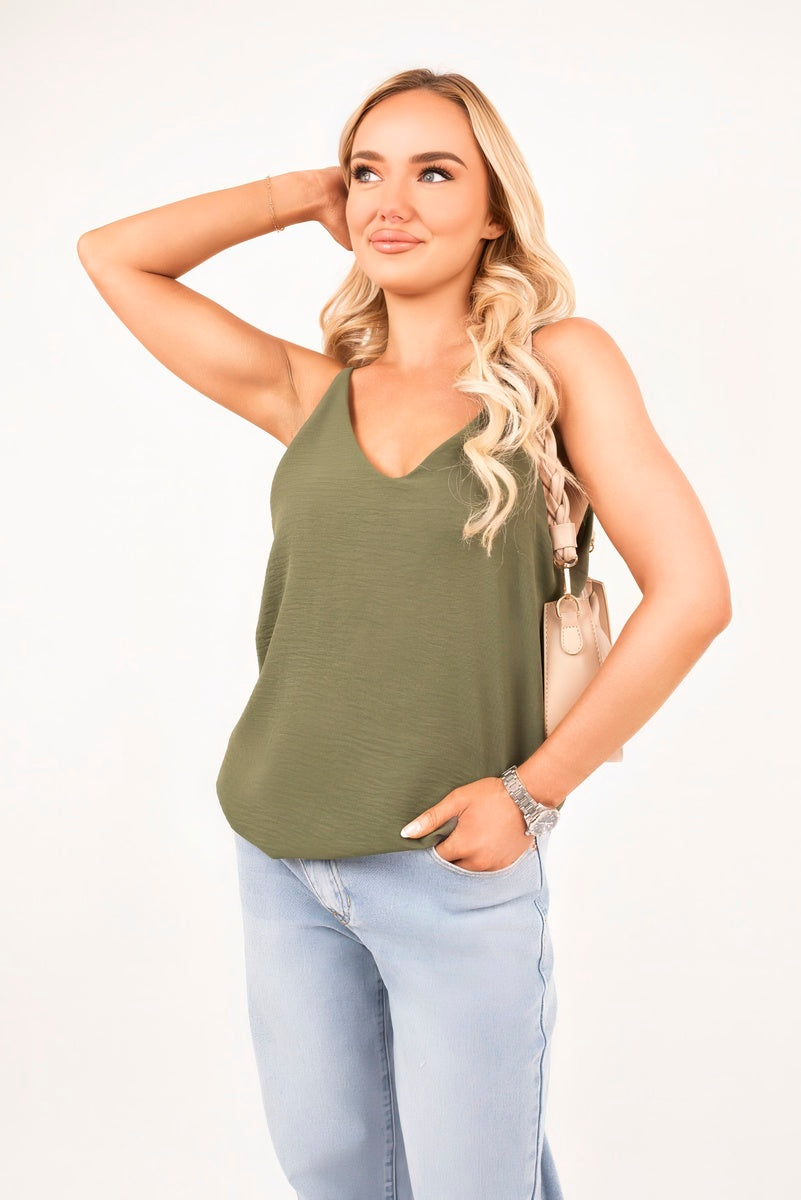 Sleeveless Scoop Neck Relaxed Fit Top 🇬🇧