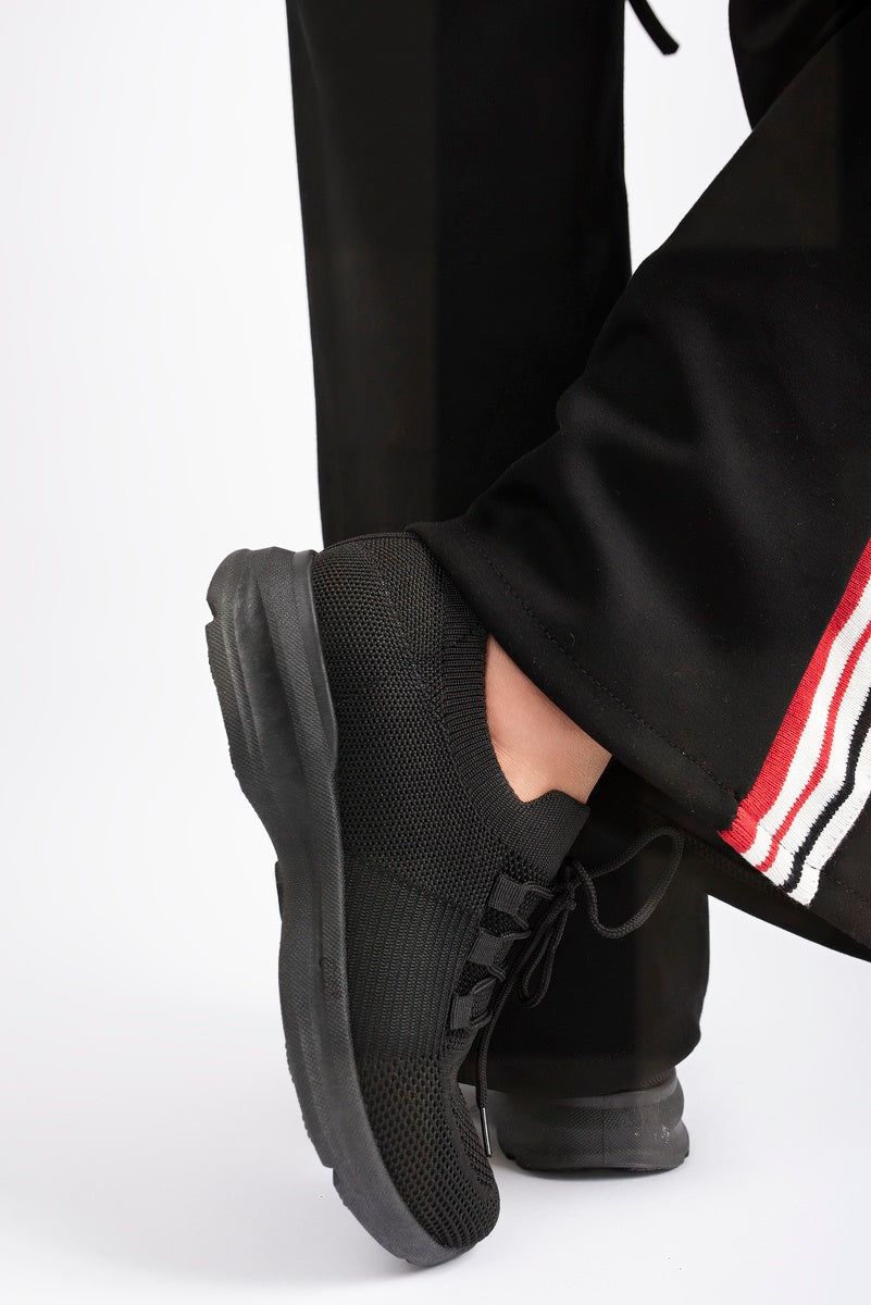 Knit Sock Lace-Up Lightweight Trainers 🇬🇧