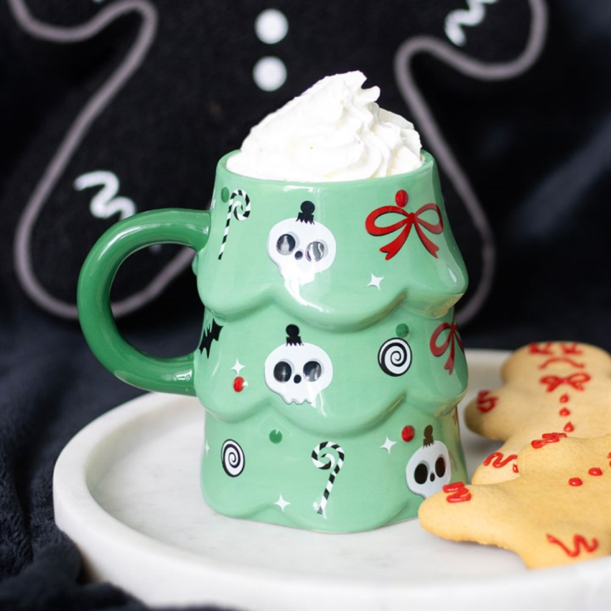 Creepy Christmas Tree Mug 🇬🇧