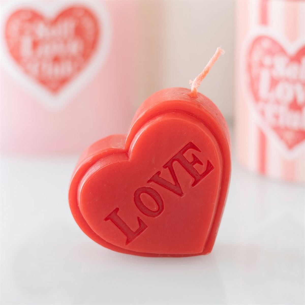 Red Love Heart Shaped Candle 🇬🇧