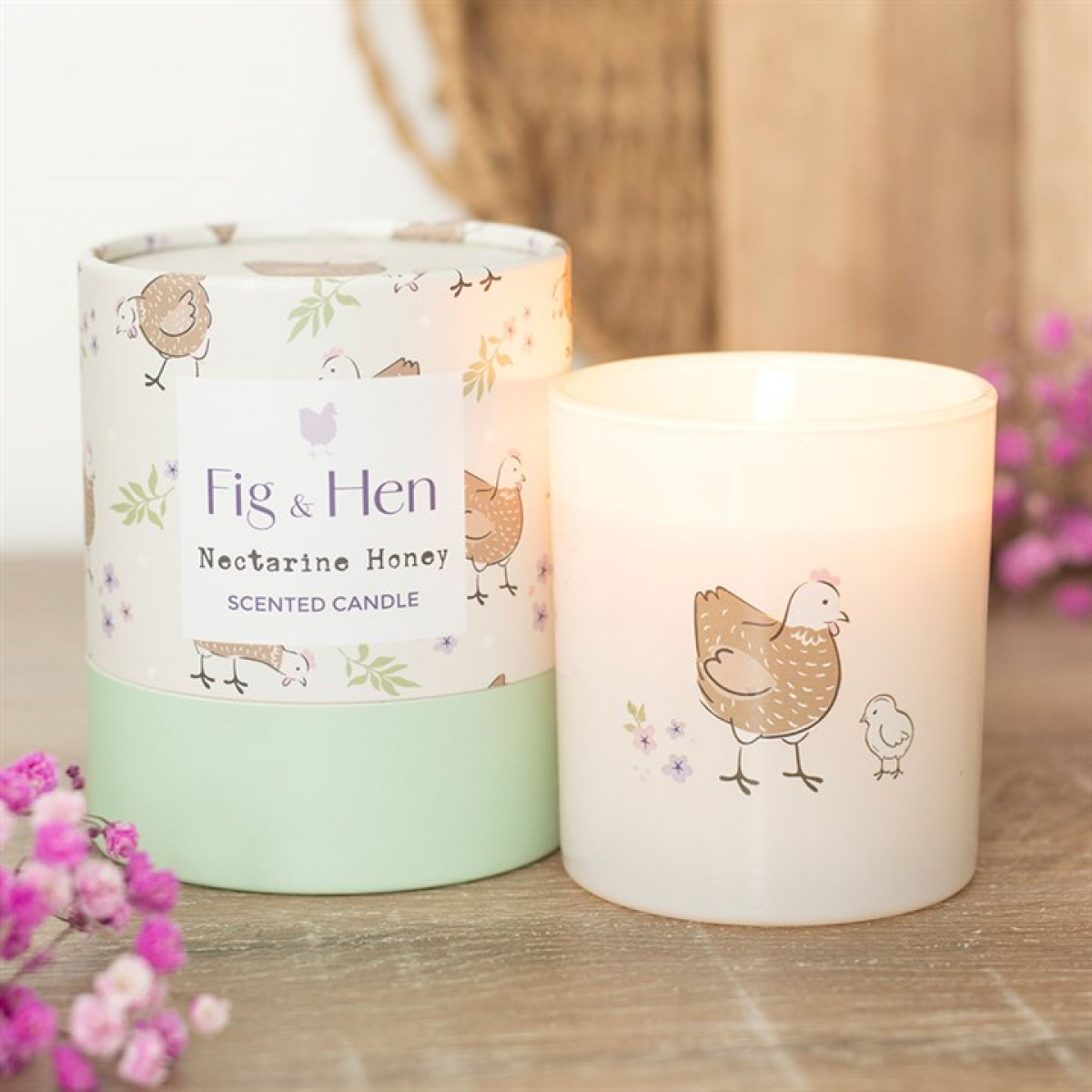 Mother Hen Nectarine Honey Candle 🇬🇧