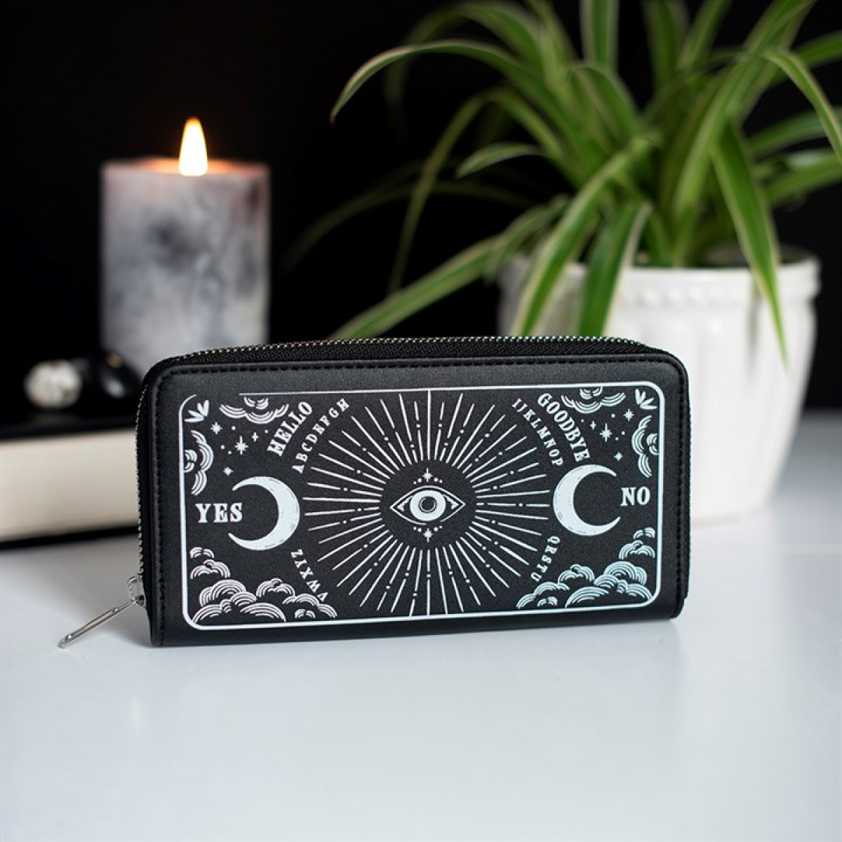 Spellbound Secrets Zippered Wallet 🇬🇧