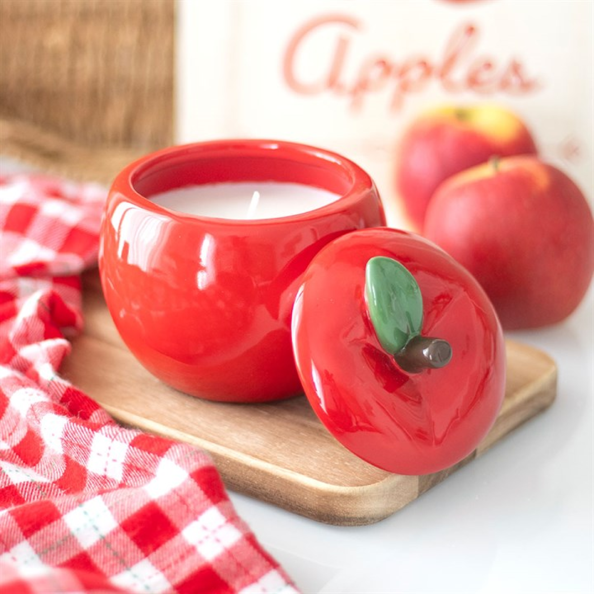 Apple Shaped Candle Jar 🇬🇧