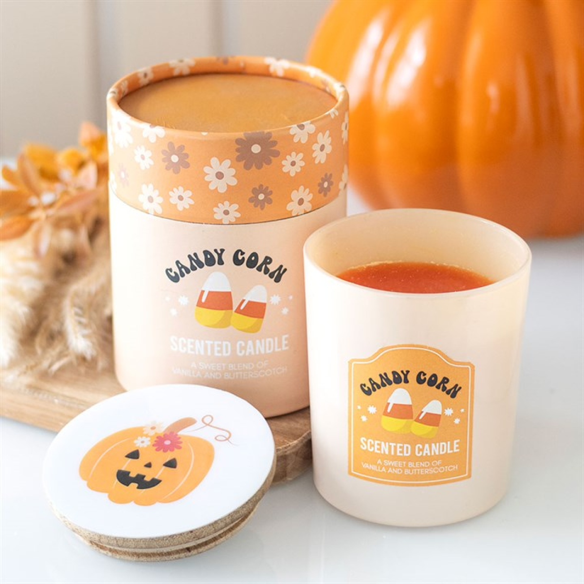 Candy Corn Vanilla and Butterscotch Candle 🇬🇧