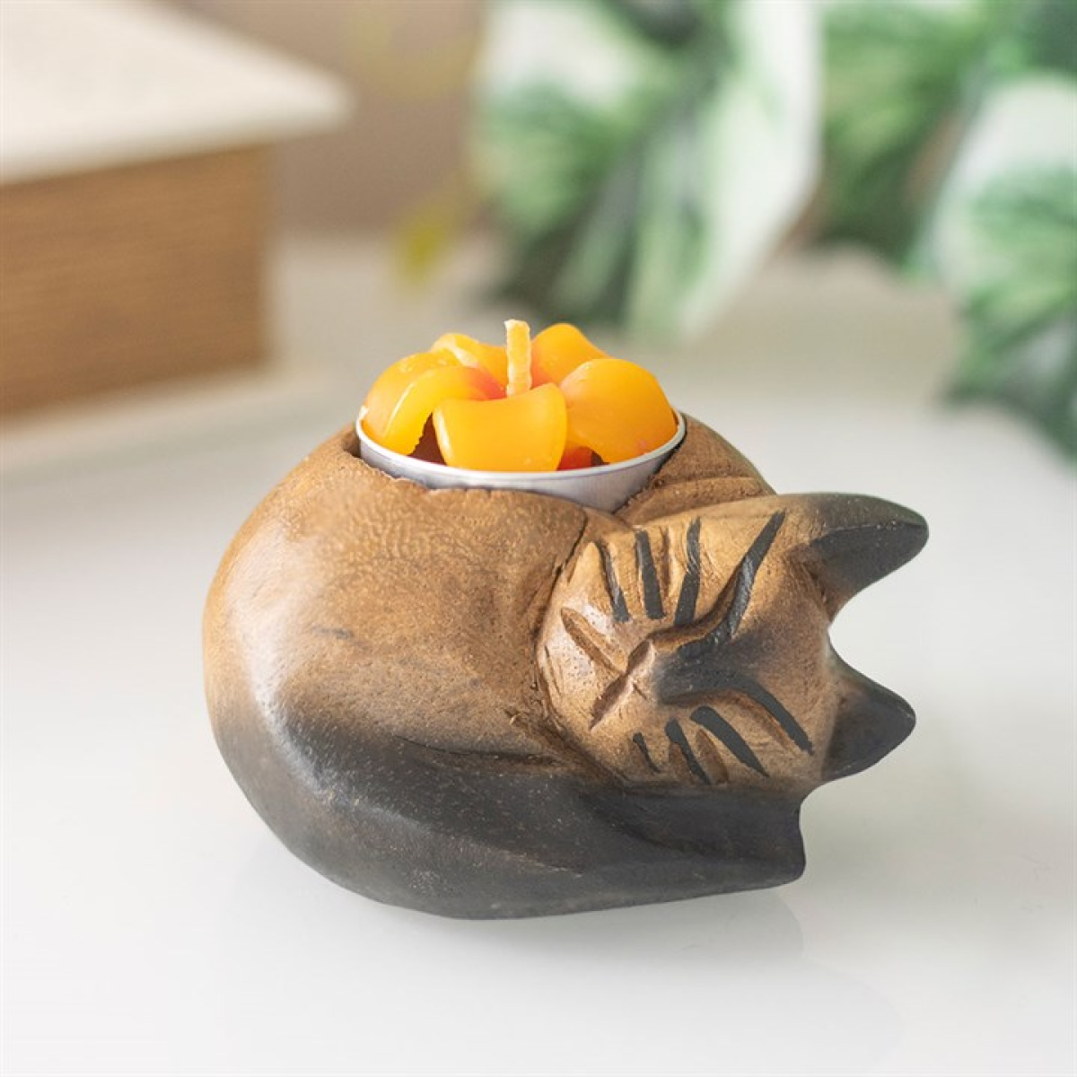Curled Cat Tealight Holder 🇬🇧
