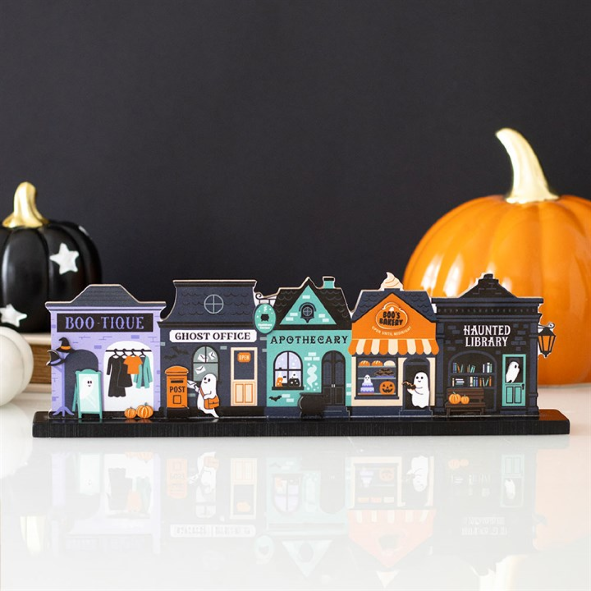 Spooky Street House Decoration 🇬🇧