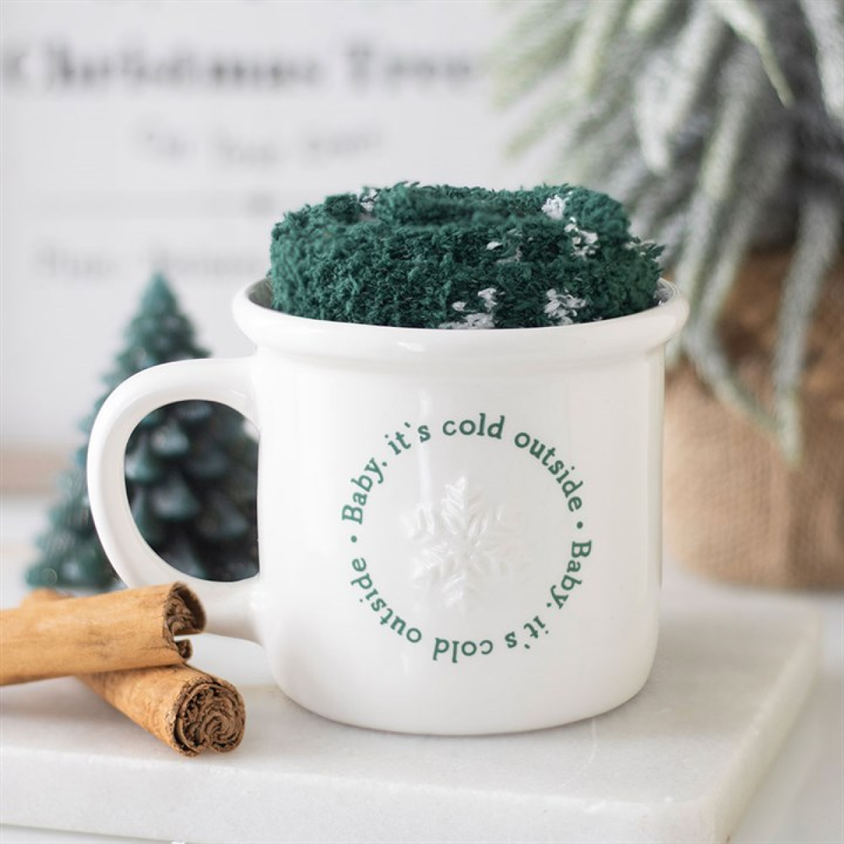 Baby It's Cold Outside Mug and Socks Set 🇬🇧