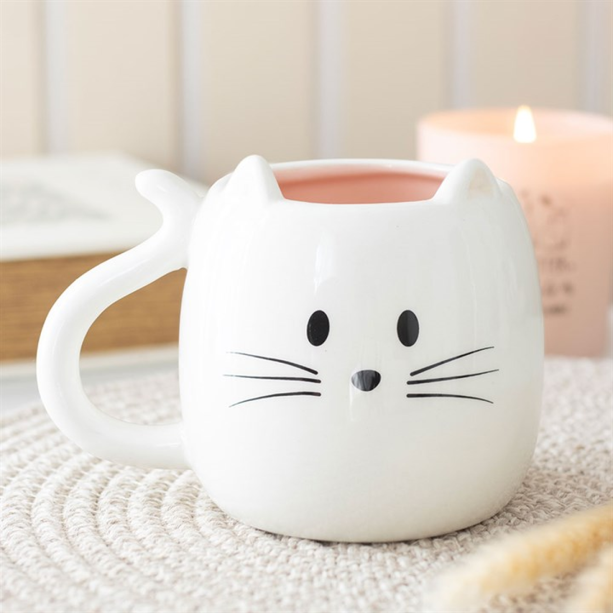 White Cat Shaped Mug 🇬🇧
