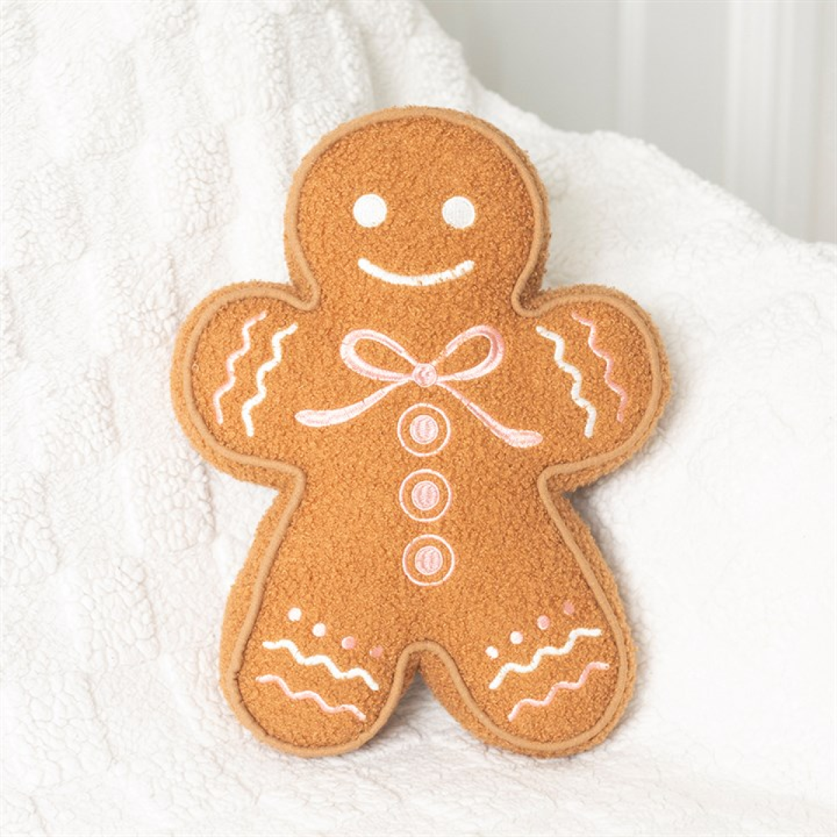 Sugarplum Bakery Gingerbread Man Boucle Cushion 🇬🇧