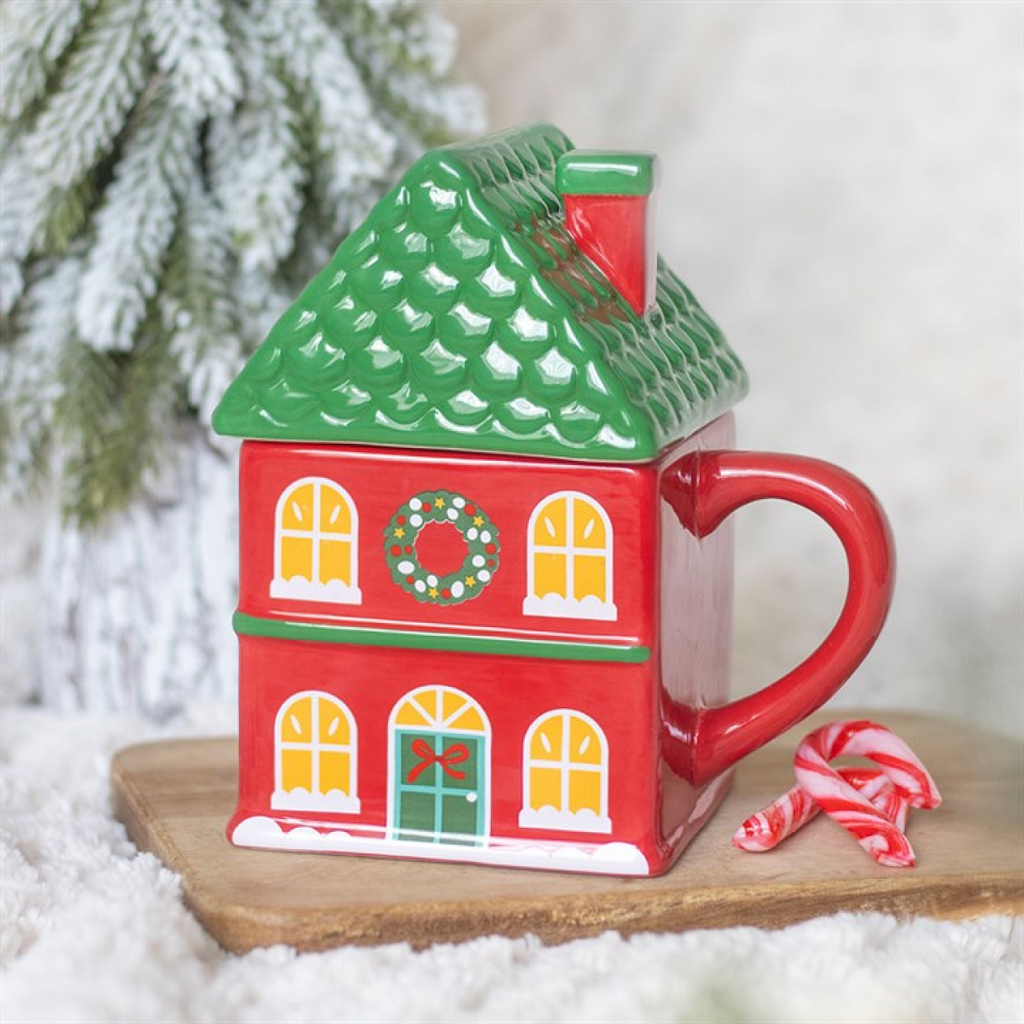 Red Christmas House Lidded Mug 🇬🇧