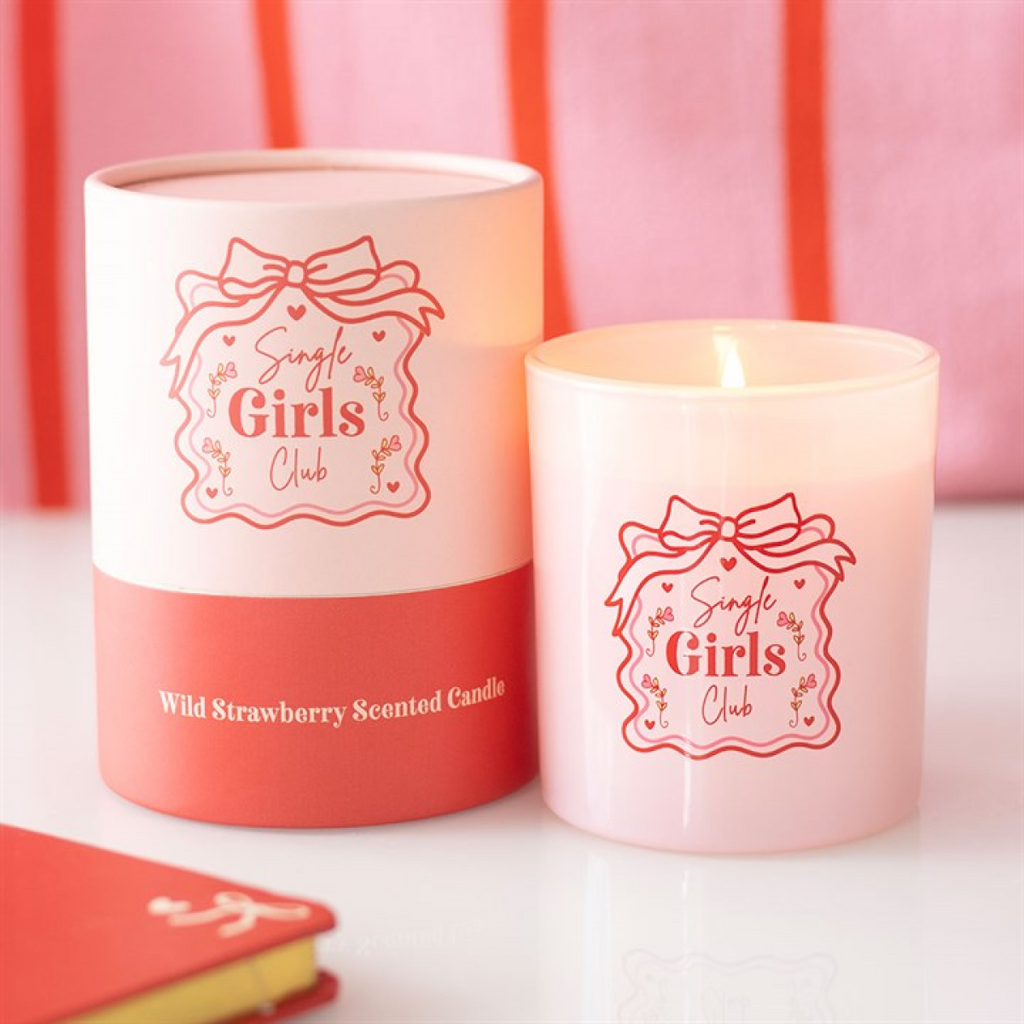 Single Girls Club Wild Strawberry Candle 🇬🇧