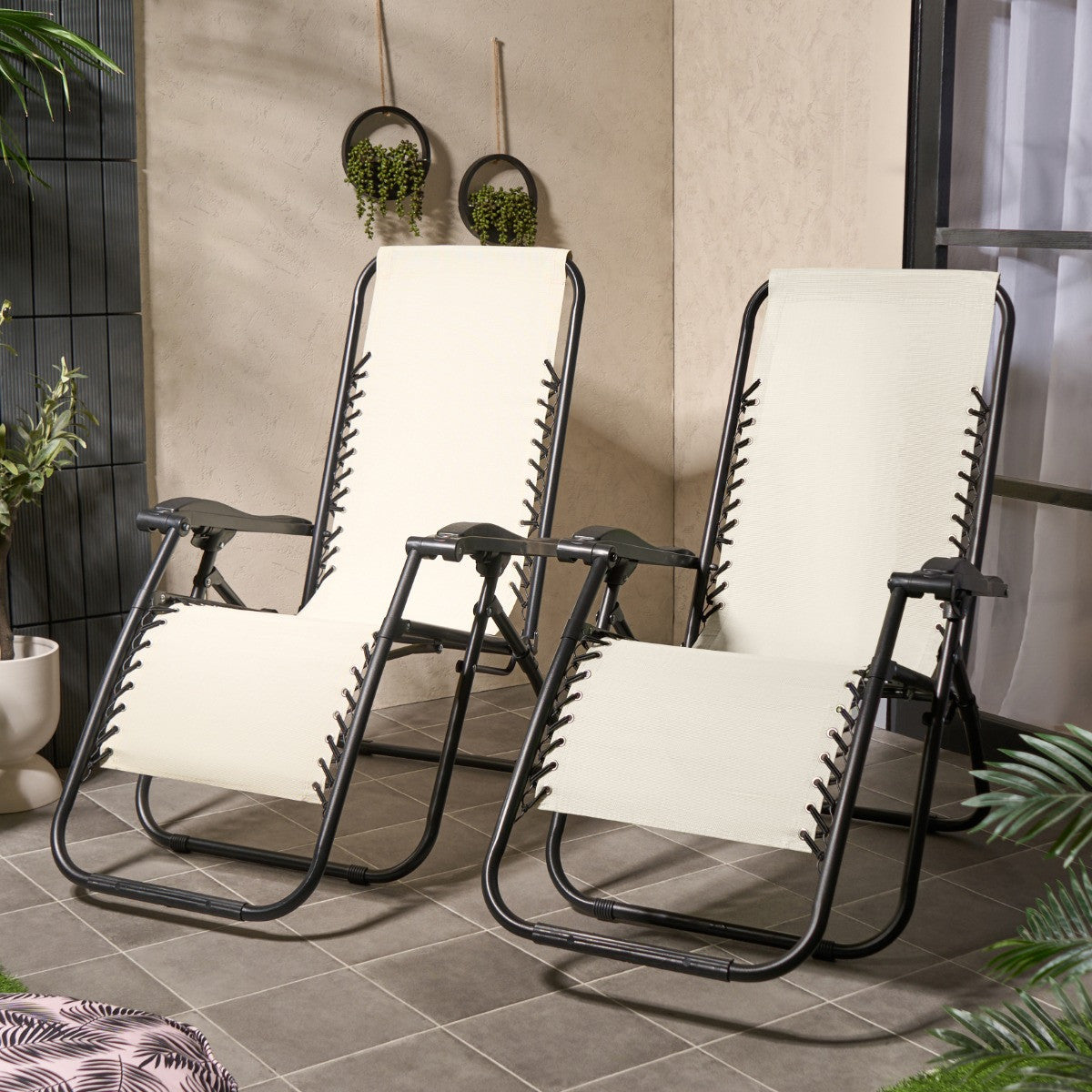 2 Pack Zero Gravity Sun Lounging Garden Chairs 🇬🇧