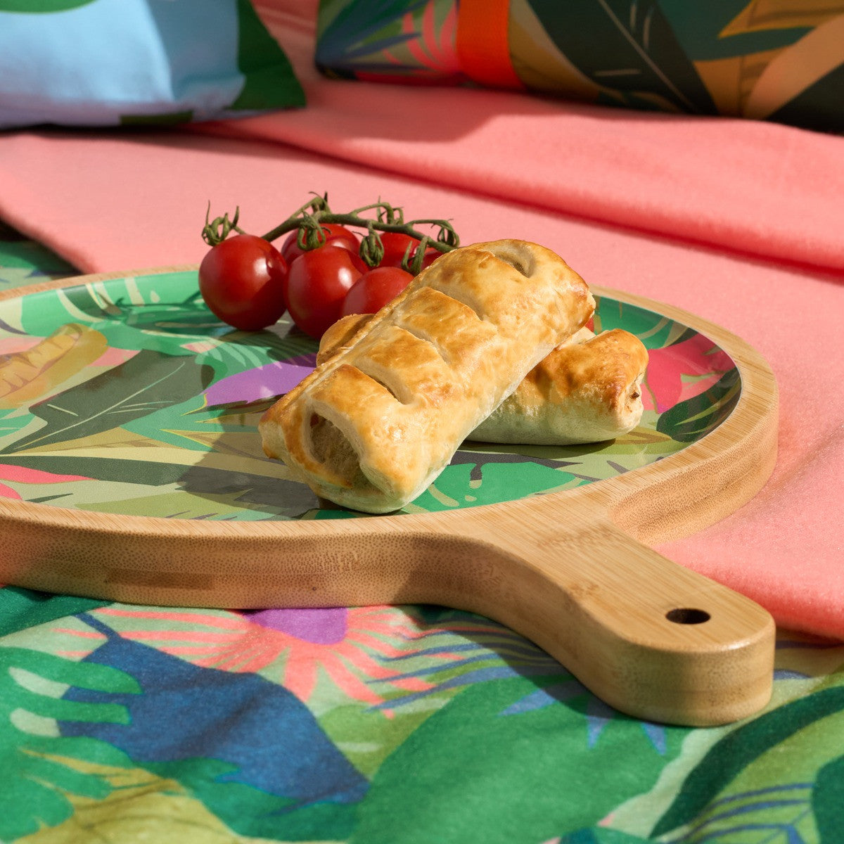 Palm Print Bamboo Picnic Serving Board - Green 🇬🇧