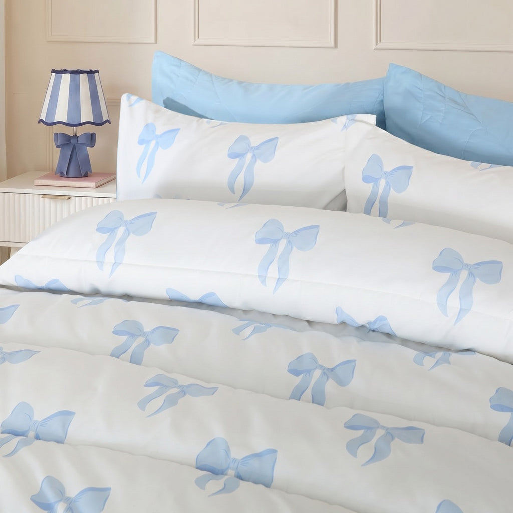 Bow Print Coverless 10.5 Tog Duvet Set - Blue 🇬🇧