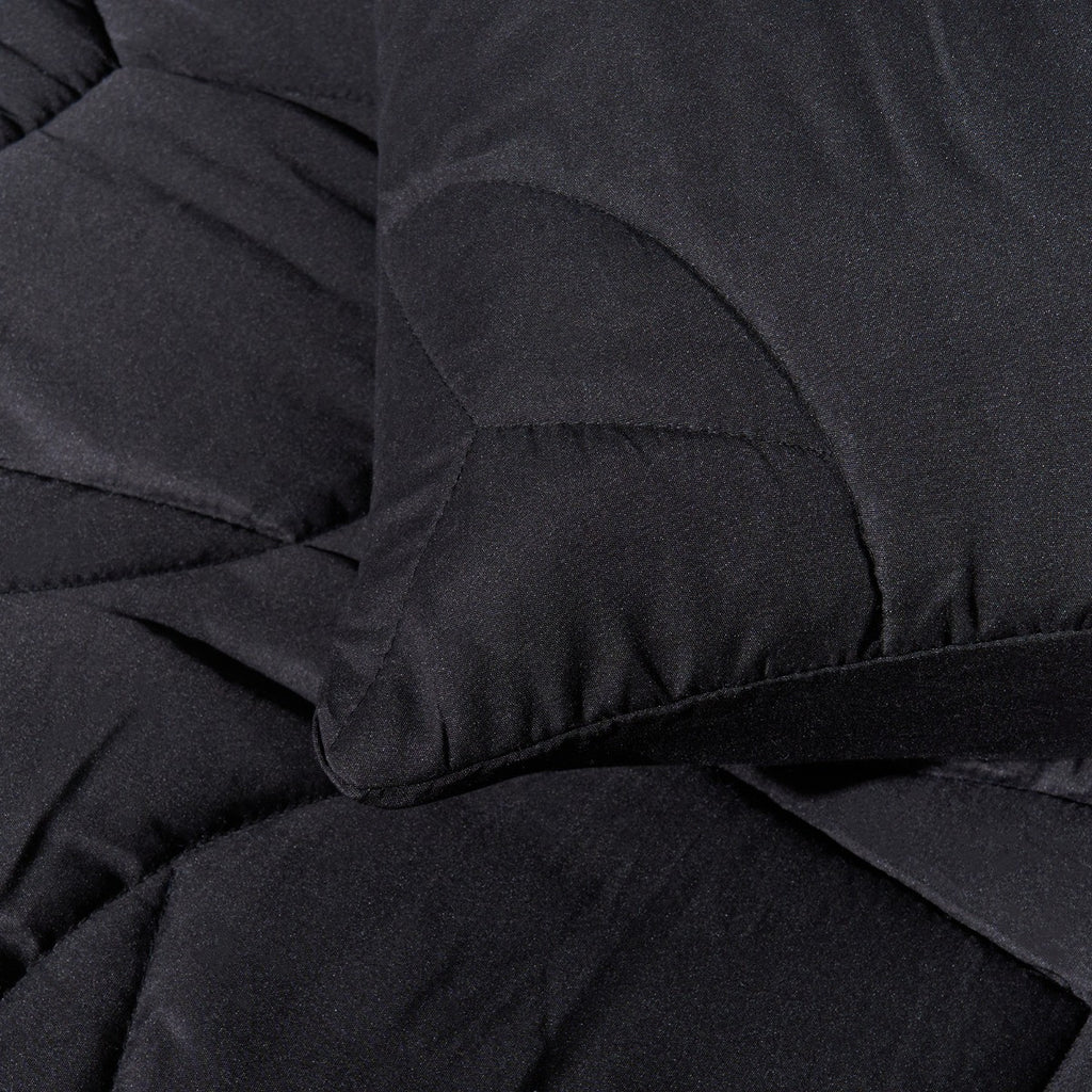 Football Quilted Coverless 7.5 Tog Duvet Set - Black 🇬🇧