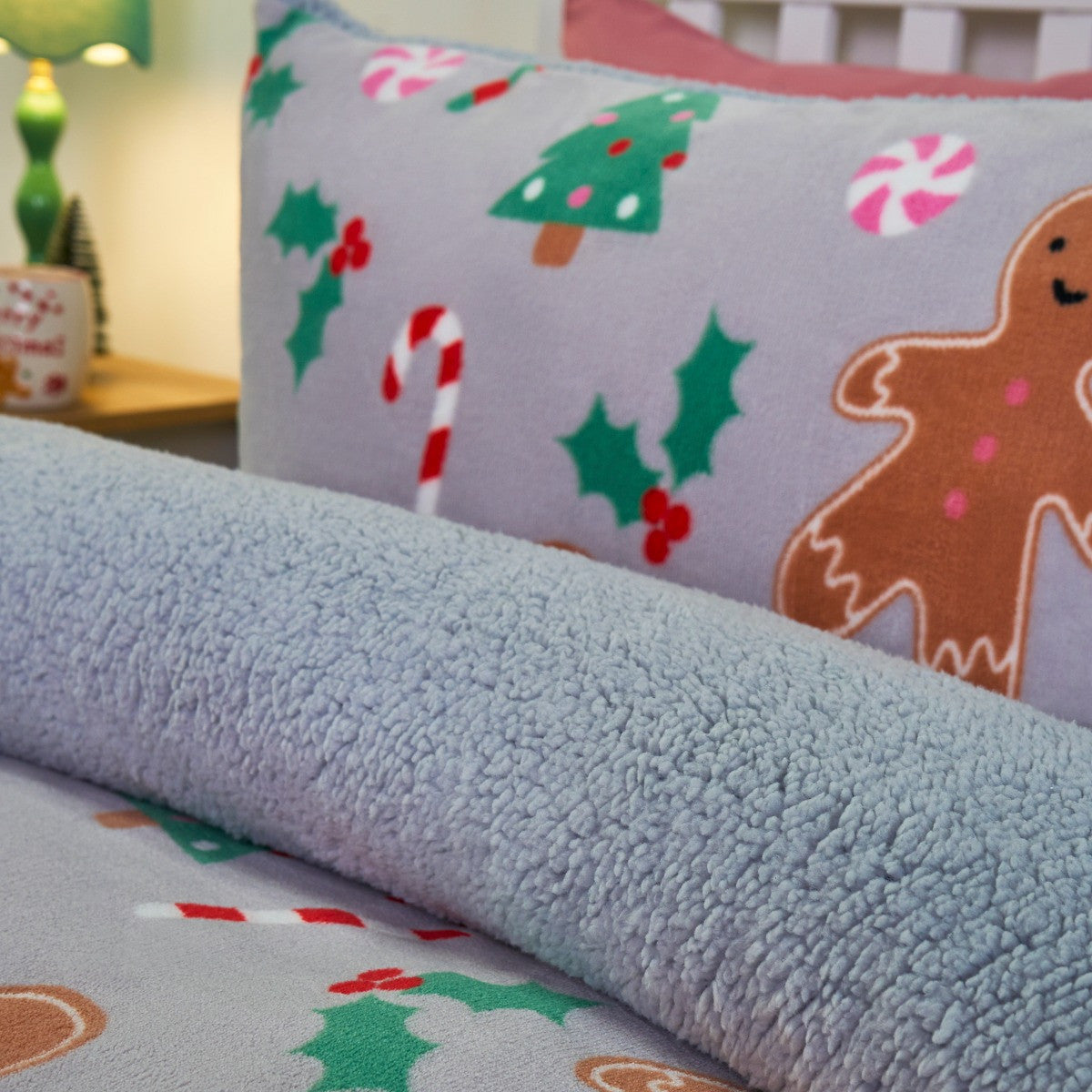 Christmas Gingerbread Fleece Duvet Cover Set - Multi 🇬🇧