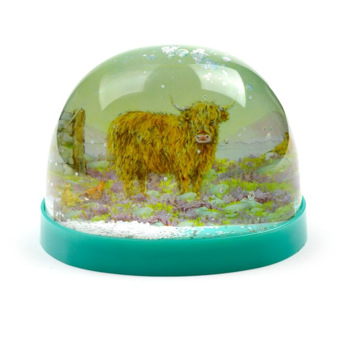 Collectable Snow Storm (Large) - Jan Pashley Highland Coo 🇬🇧