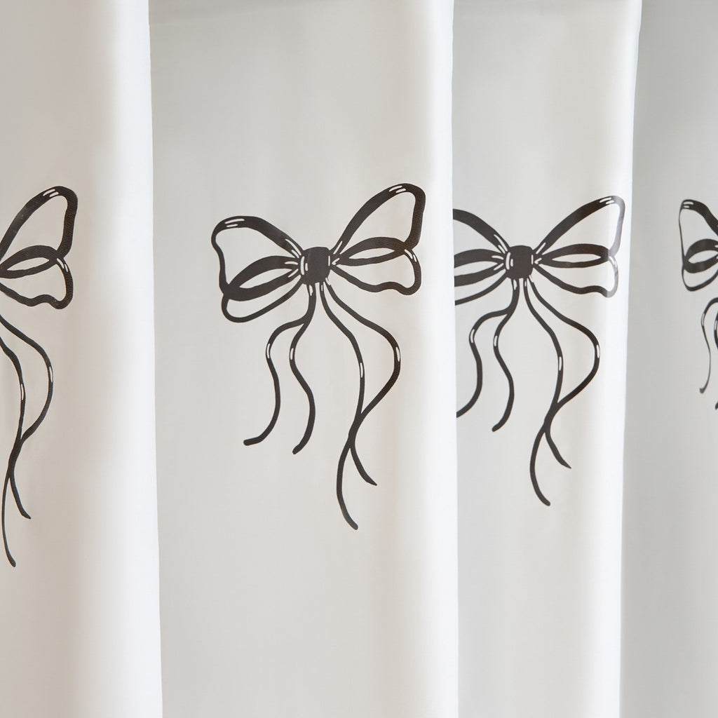 Bow Print Shower Curtain 🇬🇧