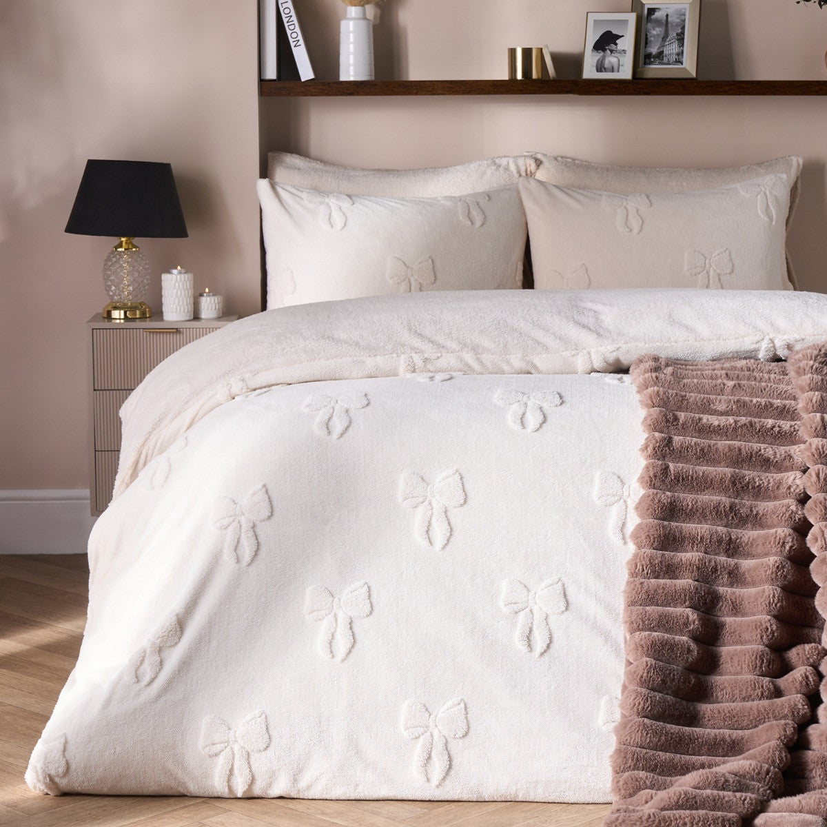 Bows Tufted Teddy Fleece Duvet Cover Set 🇬🇧