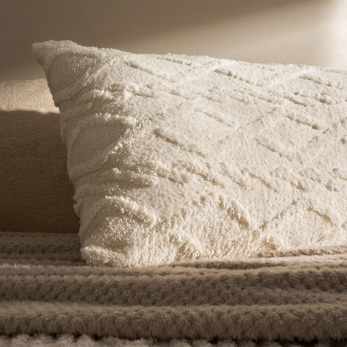 Cable Knit Bolster Pillow - Cream 🇬🇧