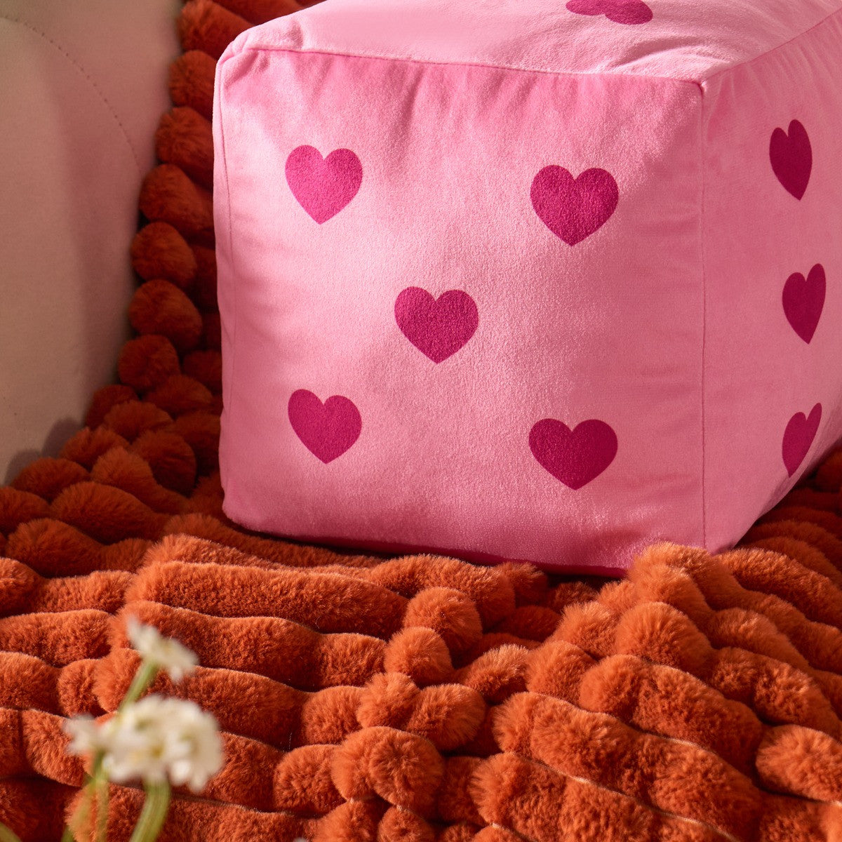 Heart Print Dice Cushion - Pink 🇬🇧